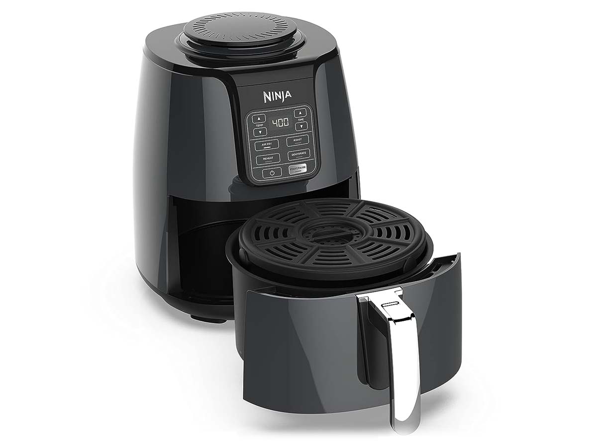 Pressure Cooker vs Air Fryer Kitchen Essentials Compared KitGiz